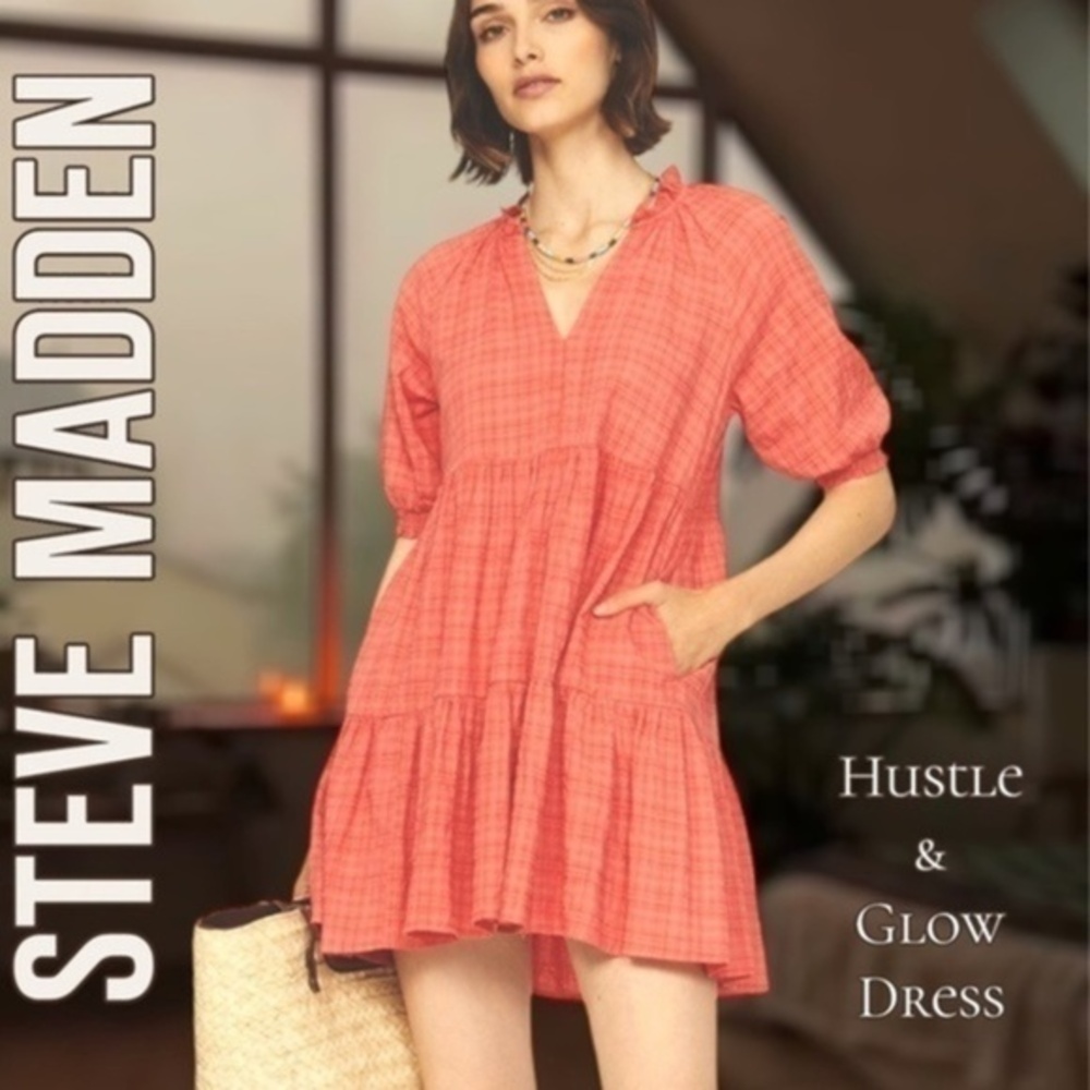 STEVE MADDEN BB DAKOTA Hustle & Glow Minidress